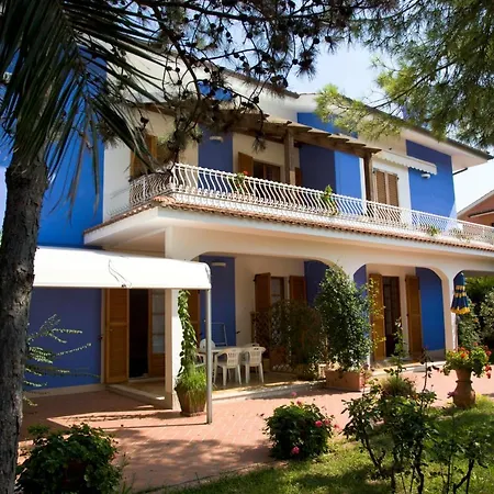 Amarenumana Aparthotel Numana