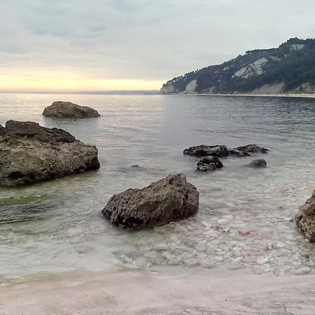 Aparthotel Amarenumana