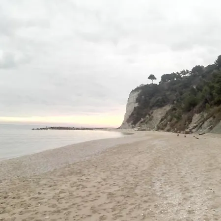 Amarenumana Aparthotel Numana