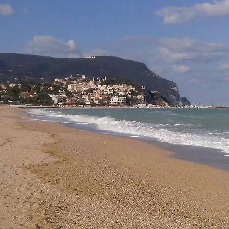 아파트호텔 Amarenumana