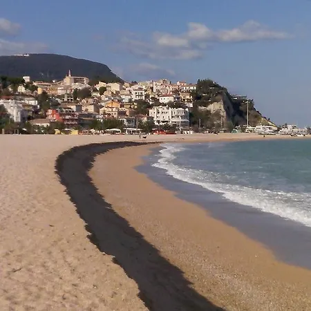 Amarenumana 아파트호텔